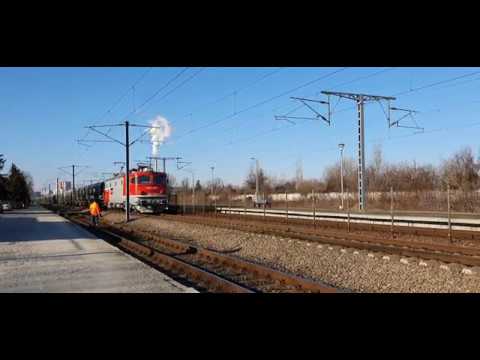 ED 064 cu o garnitura cu vagoane Fals catre Constanta