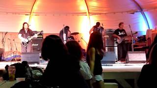 Damn Straight - Sweet Child Of Mine (GnR Cover) - #Winnipeg #RedRiverEx June 2011 Live