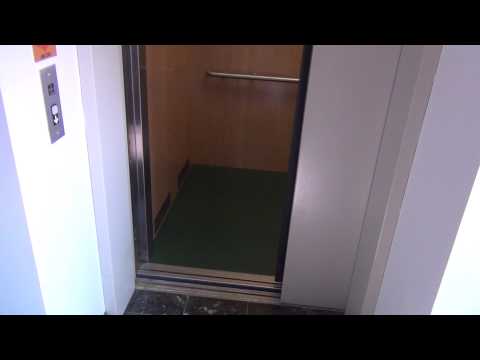 Dover/TK Hydraulic Elevator - Paulucci Building - Duluth, Minnesota