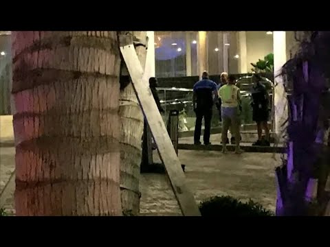 2 hurt after shooting outside Fontainebleau Miami Beach