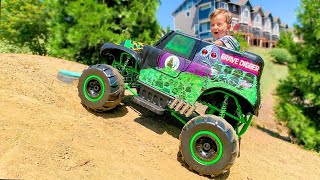 Elias Ride on Grave Digger Monster Truck Toy for Kids