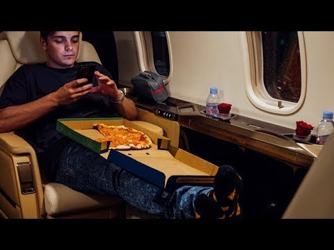 Martin Garrix - Pizza (Official Video)