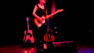 Gemma Hayes - Chasing Dragons (Live @ Carlow)