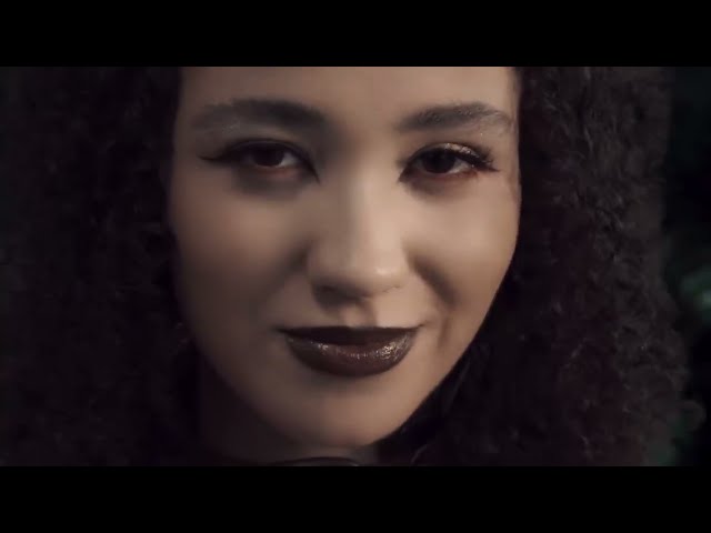 Devil Is A Woman von Cloudy June ((jetzt ansehen))