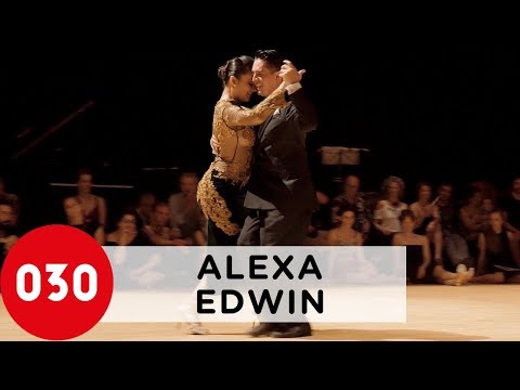 Alexa Yepes and Edwin Espinosa – El aeroplano