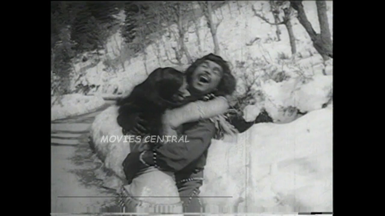 Ammadiyo Kaiyai Edu Song Lyrics | Ore Thanthai