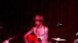 hank III -- 5 shots of whiskey from the show in knoxville bad quality but oh well.