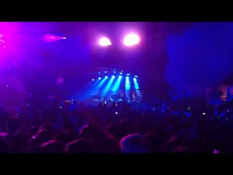 Swedish House Mafia Playing 'Calling' From Sebastian Ingrosso & Alesso @ Tomorrowland