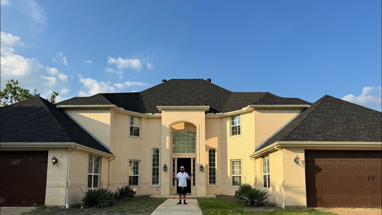 NEVER STAYING IN THIS MANSION AGAIN… FINDING OUT ITS HAUNTED