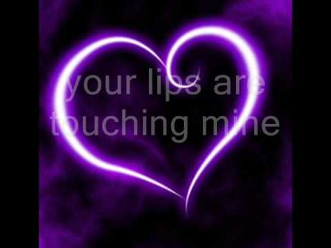 download lagu mp3 mp4 I Hear A Symphony Lyrics, download lagu I Hear A Symphony Lyrics gratis, unduh video klip I Hear A Symphony Lyrics