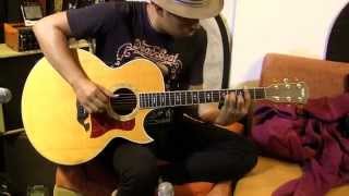 Video thumbnail for 1994 Taylor 815C Moustache Bridge. by krispood