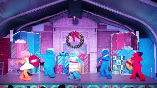 &quot;Elmo&#39;s Christmas Wish&quot; Show at Sesame Place Starring Murray Sesame Street Philadelphia