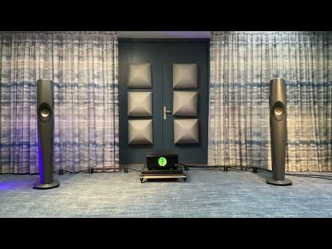 Kef Blade Two Meta and D’agostino Progression S350 Black