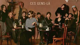 Il Nous Faut Regarder Lyrics English Translation