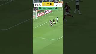 Evertton Araújo faz golaço no Maracanã em Flamengo x Vitória, pela Copa do Brasil
