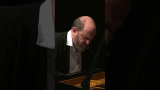 Download lagu Kirill Gerstein returned to Hong Kong after 17 years | LISZT Piano Sonata in B minor mp3