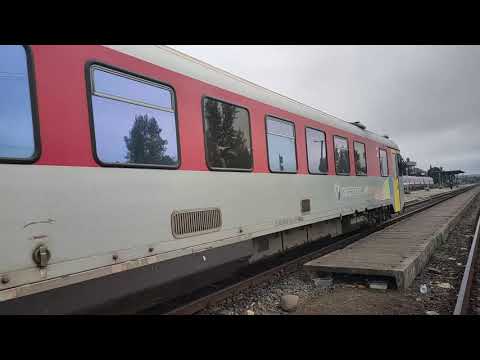 Trenurile R15887 & R4314 in gara Baia Mare