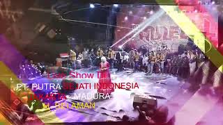 Download lagu Puing-puing by Adella mp3 Download lagu Puing-puing by Adella mp3