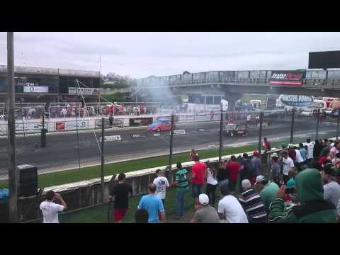 20 FESTIVAL FORÇA LIVRE DE ARRANCADA - ALGUMAS PUXADAS DE DOMINGO PARTE 1