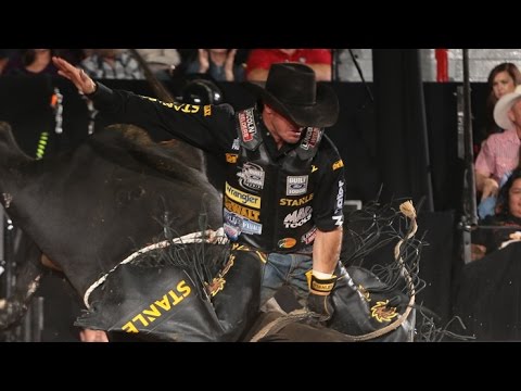 Kody Lostroh puts up 89.25 points on The Rocker (PBR)