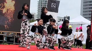 可愛らしいダンス！