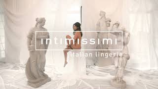 Intimissimi The Art of Italian Lingerie - FW21 Corsetry Campaign anuncio