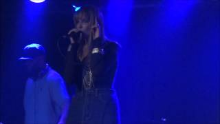 Georgia Murray &amp; Kytami at Lucky Bar: Gravity