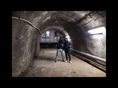 BAYES y TIPO TRANQILO- MALIBÚ (prod. ALFA BM)