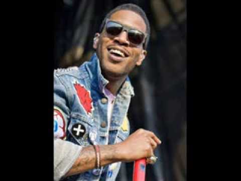 Kid Cudi & Africa Bambaattaa MASHUP - The Planet Rock Mood