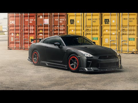 Nissan GT-R R35 gets Beadlock WELD Racing Drag Wheels
