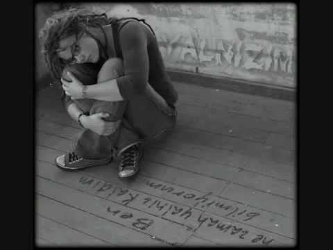 Silahsız Mc Feat Esflow  Dünya Dursun 2oı3