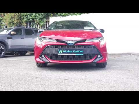 Toyota Corolla 1.8 Hybrid Luna Sport Hatchback - Image 2