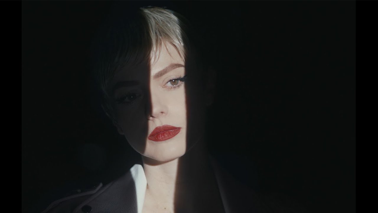 Annalisa — Ragazza Sola