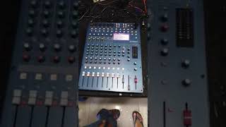Video thumbnail for TEST MIXER YAMAHA MG124CX by ADI AUDIO SOUNDSYSTEM