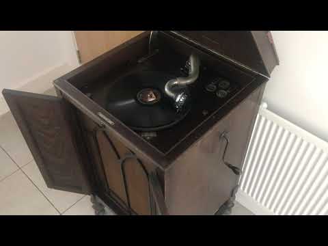 Johann Strauss - The Blue Danube Waltz (1927)