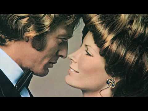 426 CHANEL N°5   For the first time   Inside CHANEL