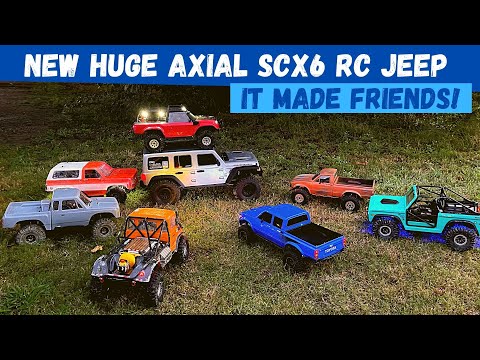 Axial SCX6 IN ACTION! Night Crawling RC Rock Crawler