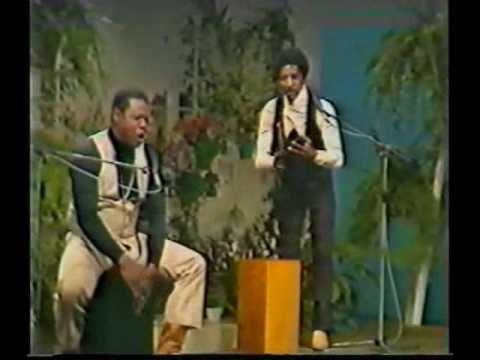 CAITRO SOTO "Mi Curruñao"  - Guitarra: Alvaro Lagos