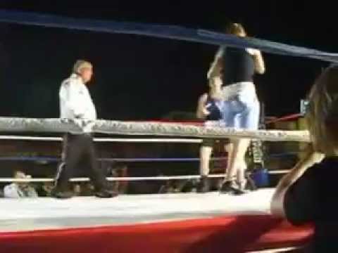 Valeria Rodrigues dos Santos vs. Stefany "La Cenicienta" Bizquiazo