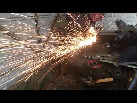 1964 Mk1 Mini Restoration S2 Ep68 - Boot Floor