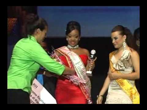 Prome Finalista Reina  Karnaval 2012.wmv