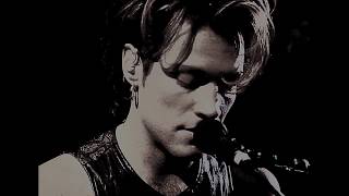 Download lagu Bed Of Roses (LIVE VERSION) 1993 Jon Bon Jovi mp3 Download lagu Bed Of Roses (LIVE VERSION) 1993 Jon Bon Jovi mp3