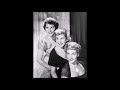 The Andrews Sisters - I Left My Heart In San Francisco