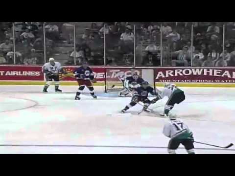 Paul Kariya 50th goal of the season