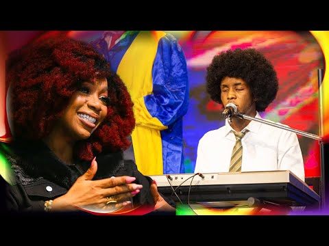 Judges Couldn’t Believe It! Blind Singer Chris Vic Performs ‘Lean on Me’ & ‘We Are the World' | DTH