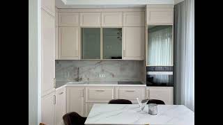 Неоклассическая угловая кофейная кухня Проект 83 фото 7