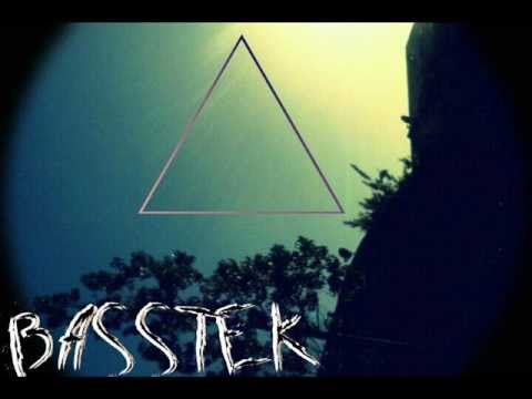 Pon De Floor (Basstek Remix)