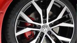 Golf 7 First Impressions from Paris 2012
