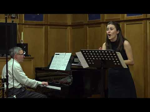 Smoke gets in your eyes (J.Kern) - Алёна Шульман (Академический вокал) - Николай Круглов