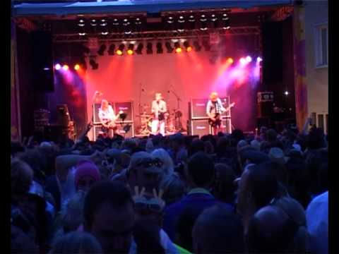 The Bandits | Music & Partyclub Die grosse Flowerpower Kostüm Party!